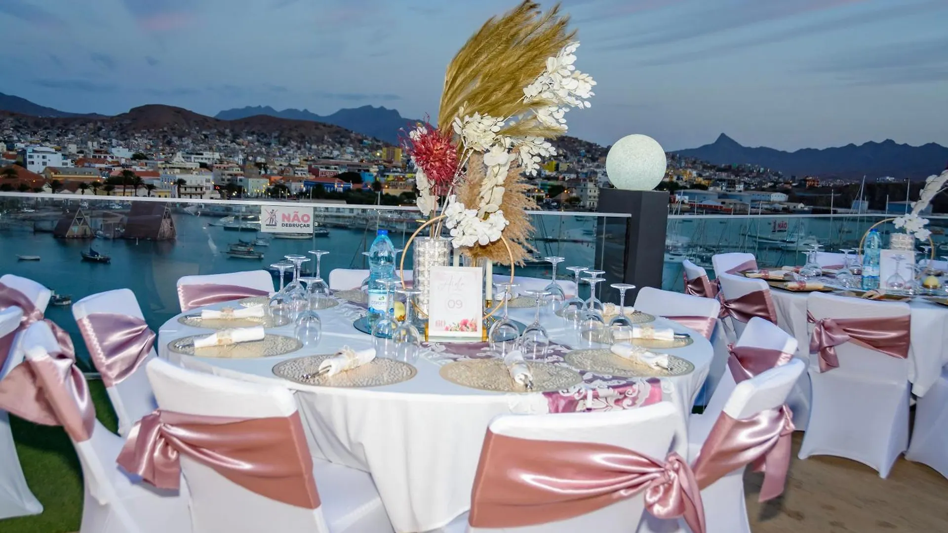 Ouril Mindelo Hotel