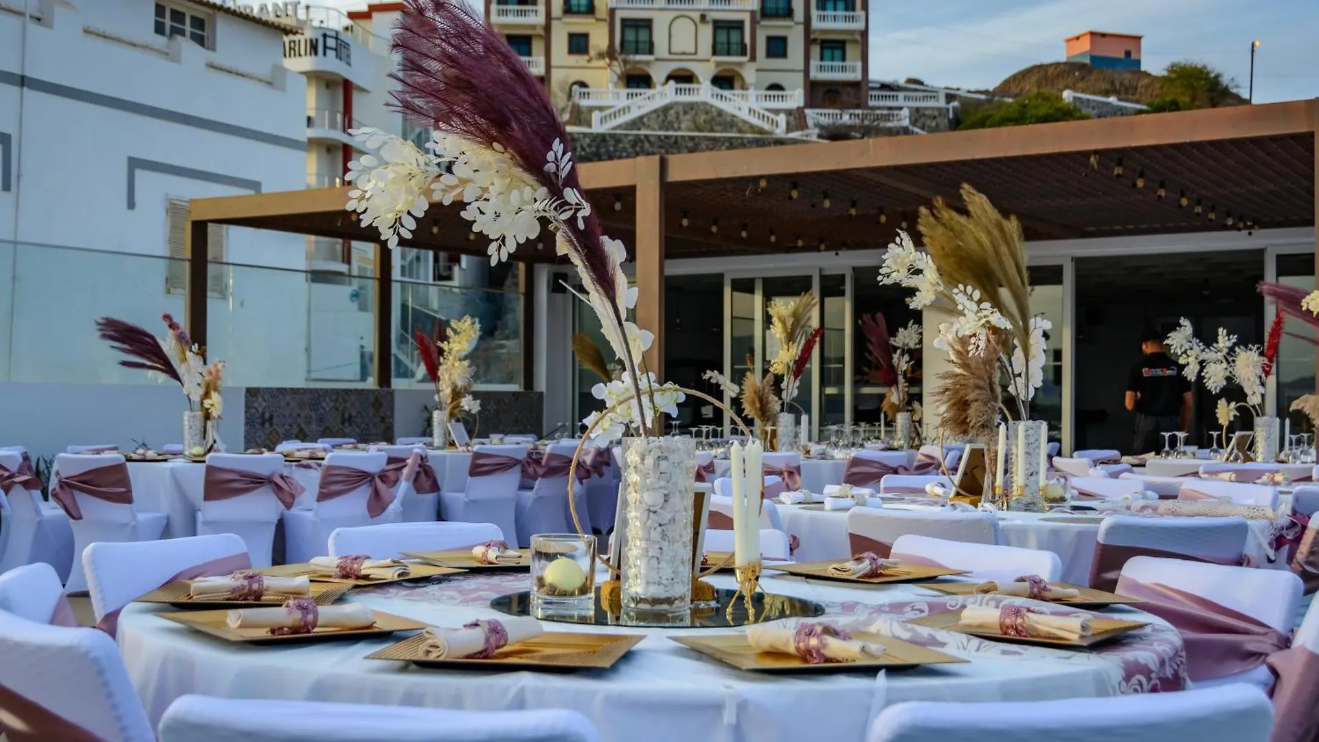 Ouril Mindelo Hotel