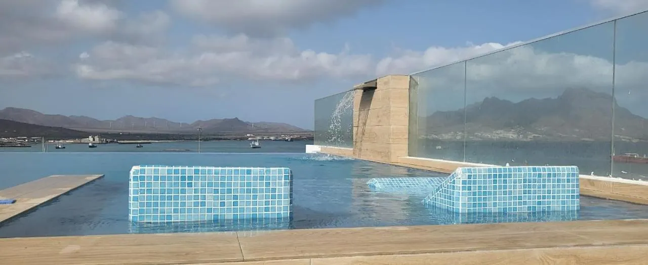 Ouril Mindelo Hotel
